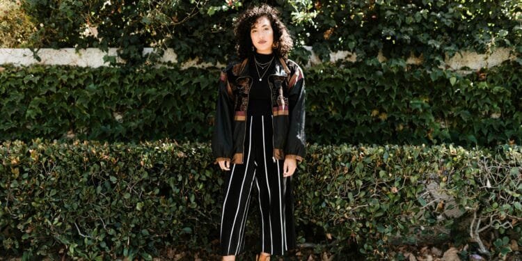 How to Incorporate Trending Styles into Your Everyday Wardrobe